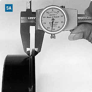 Measuring the flange base width 